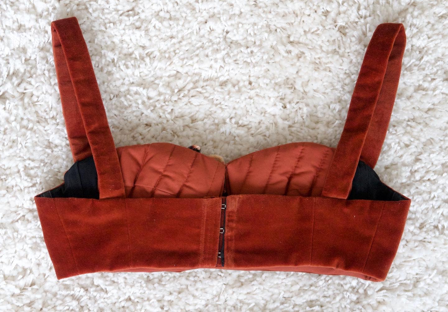 Red Velvet Flower Underwire Bustier & Asymmetric Gathered Skirt & Detachable Train Belt