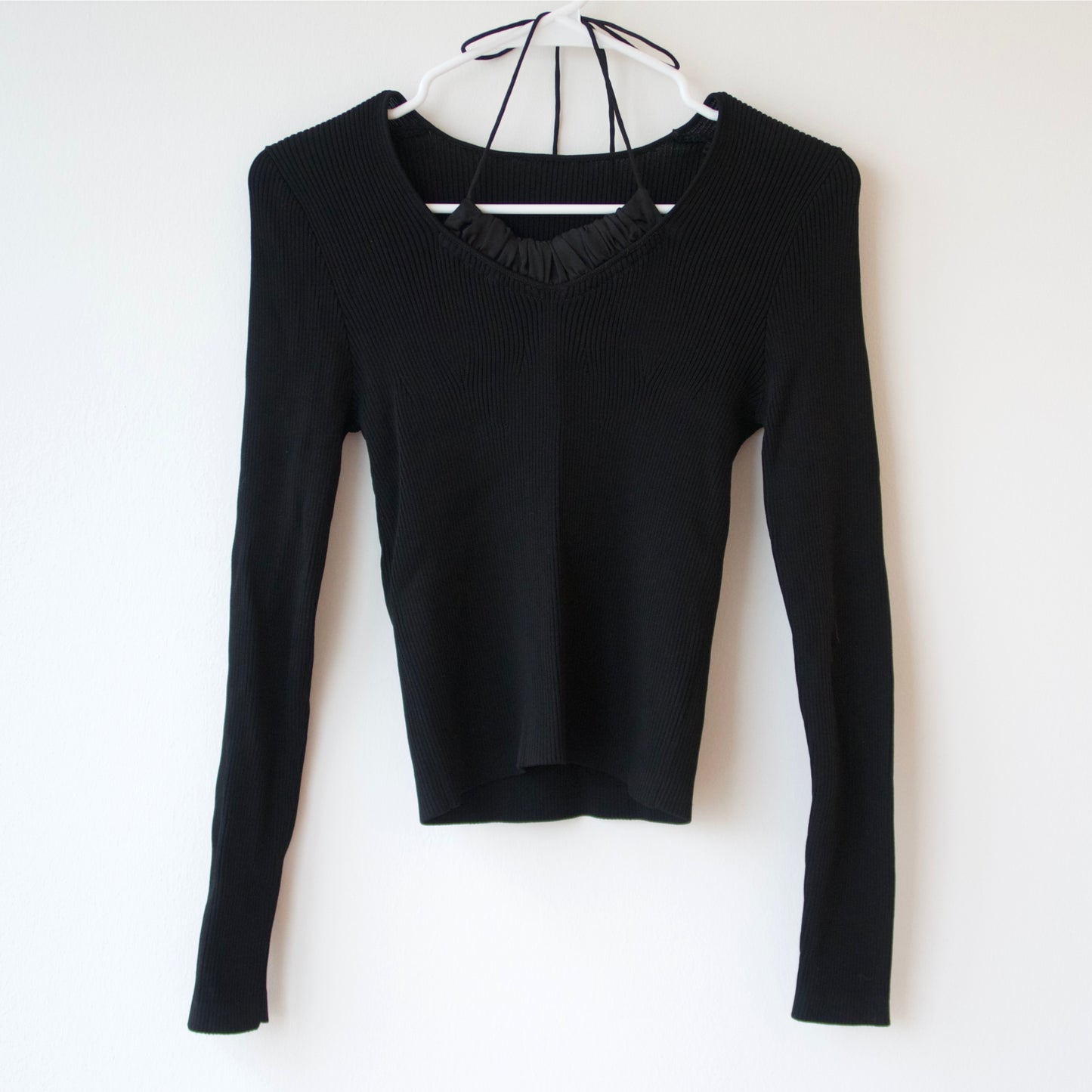 Black Ruffle Neckline Ribbed-Knit Jumper Top